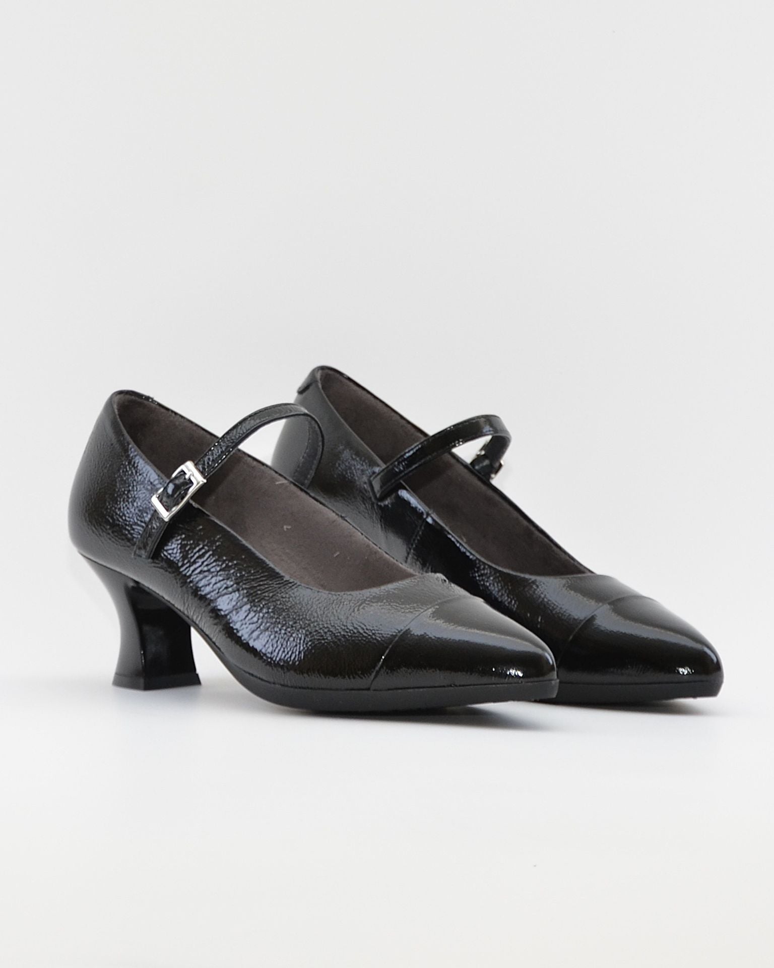 ZAPATO SALON MUJER CON PULSERA CHAROL NEGRO PLANTILLA EXTRAIBLE PITILLOS 11683
