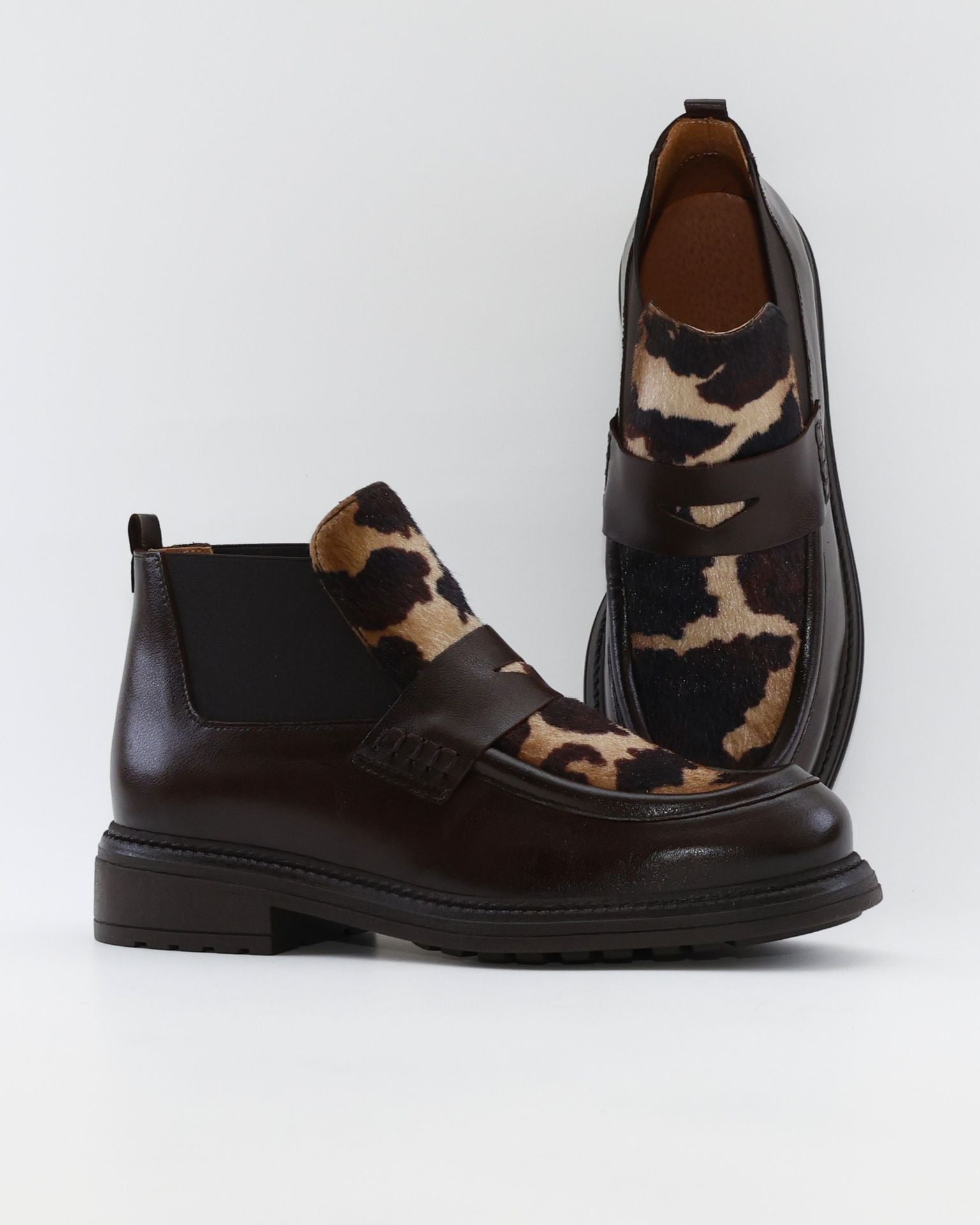 BOTIN CHELSEA MUJER PIEL MARRON CON ANIMAL PRINT LACOMBA BASIL
