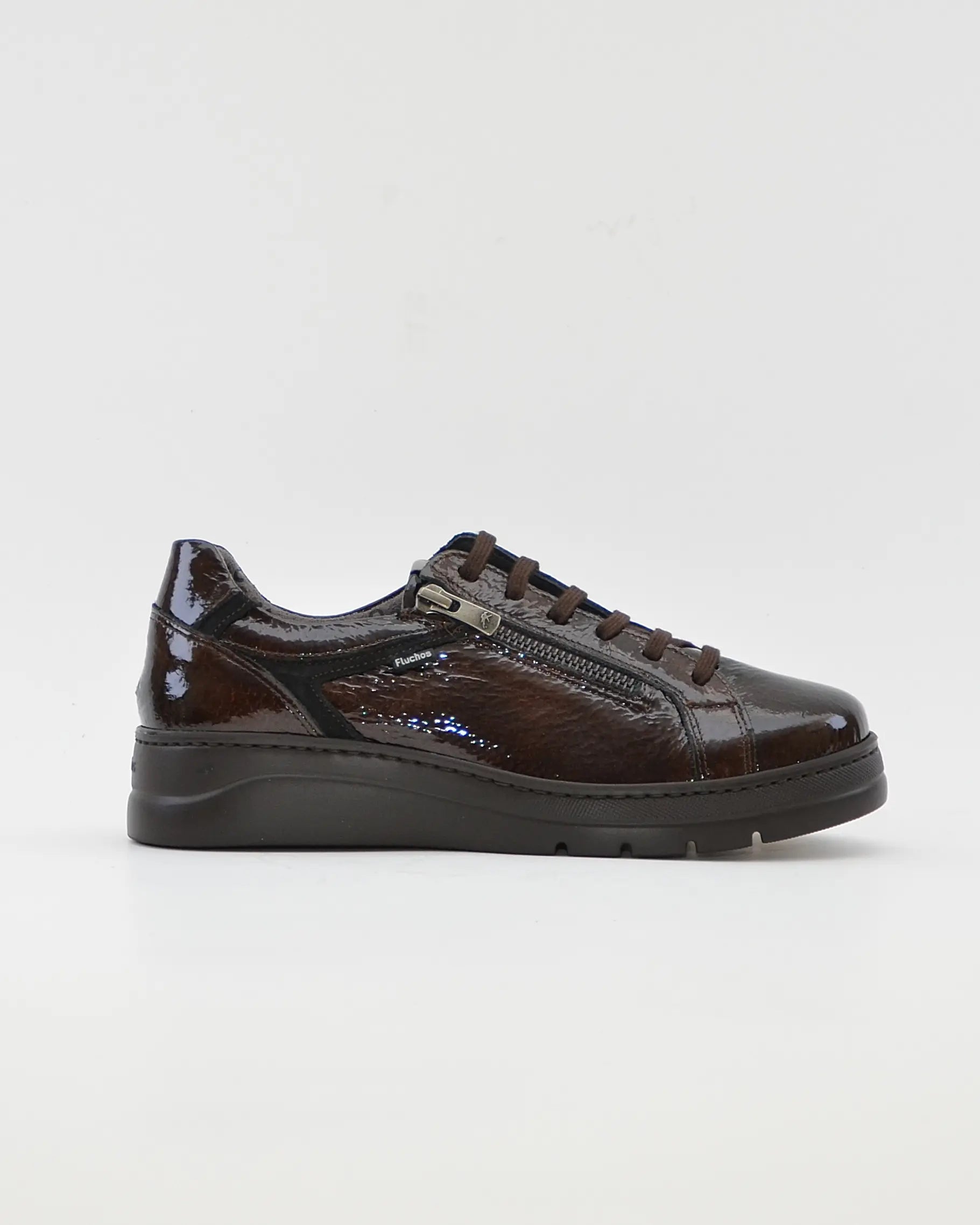 ZAPATO CASUAL MUJER PLANO FLUCHOS POMPASF1666 CHAROL CAFÉ