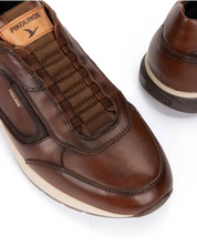 ZAPATO DE CORTE DEPORTIVO HOMBRE PIKOLINOS ELASTICOS COLOR CUERO GETAFE M2B-6439C1