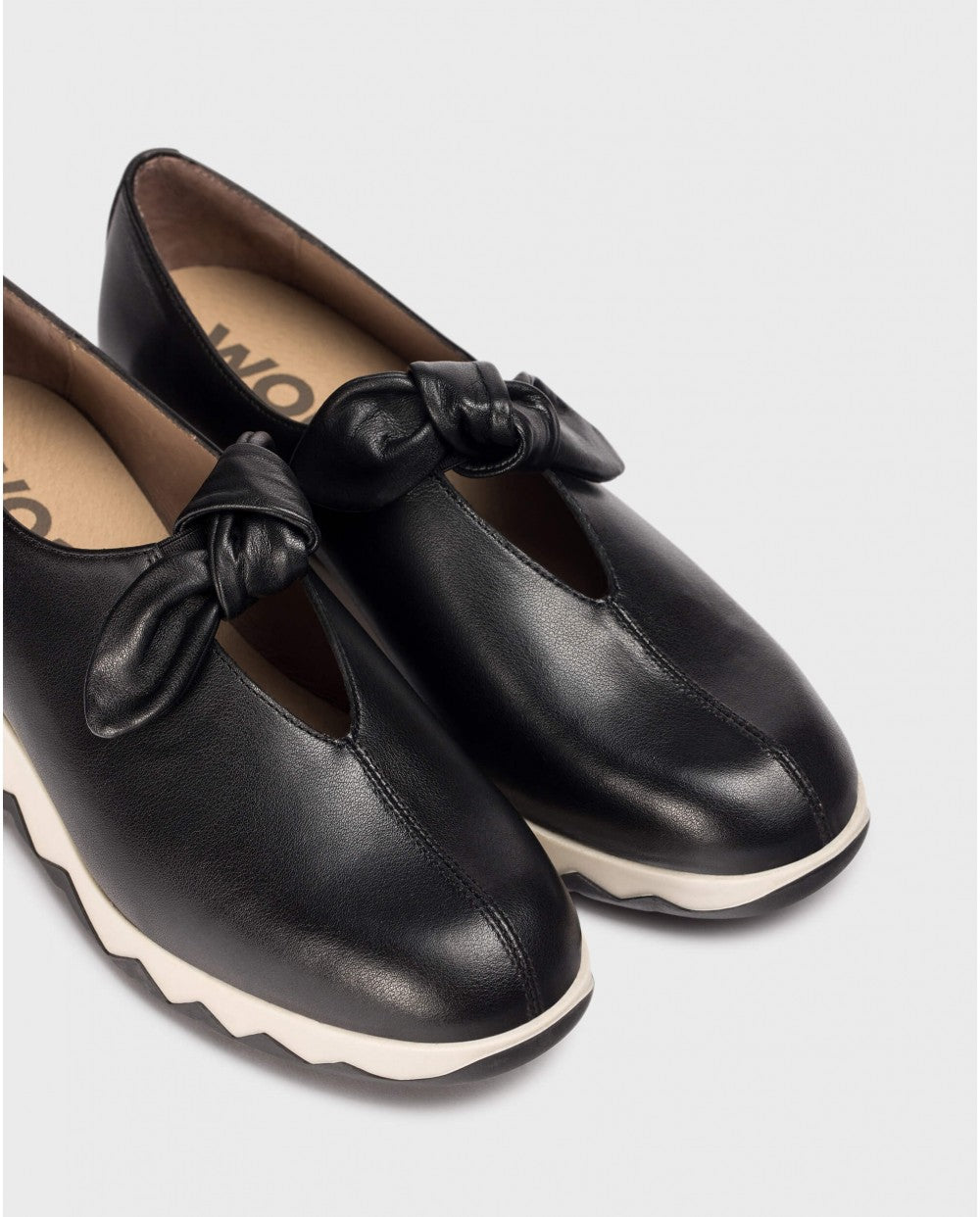 ZAPATOS CUÑA LAZO BURDEOS C7611 NEGRO