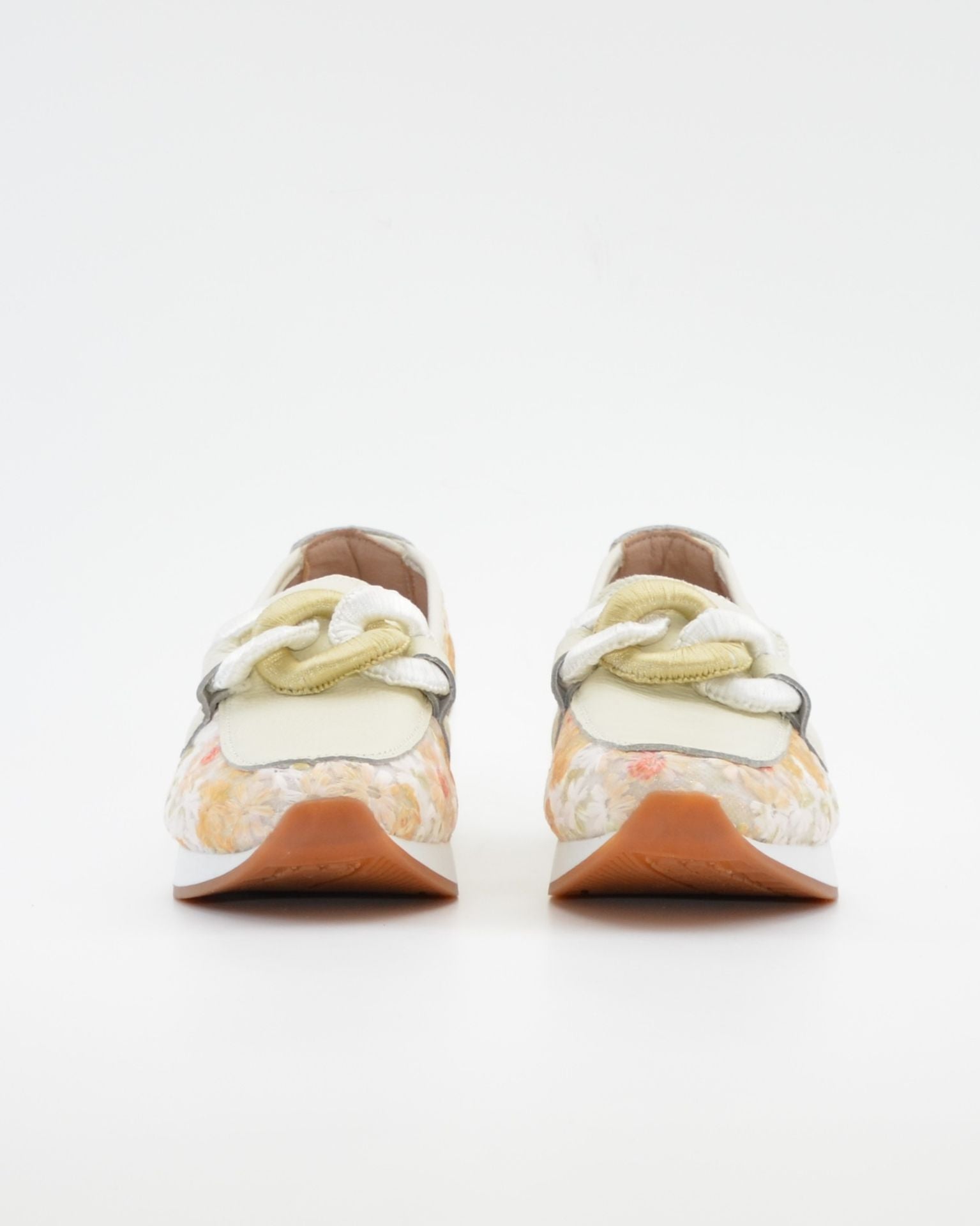 MOCASIN DEPORTIVO MUJER COLOR BEIGE BORDADO FLORES THE HAPPY MONK VANITY 011