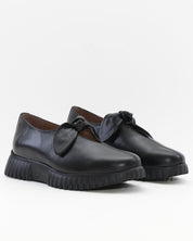 ZAPATO MUJER ESCOTADO ADORNO LAZO ANUDADO WONDERS A-4421 VELVET NEGRO