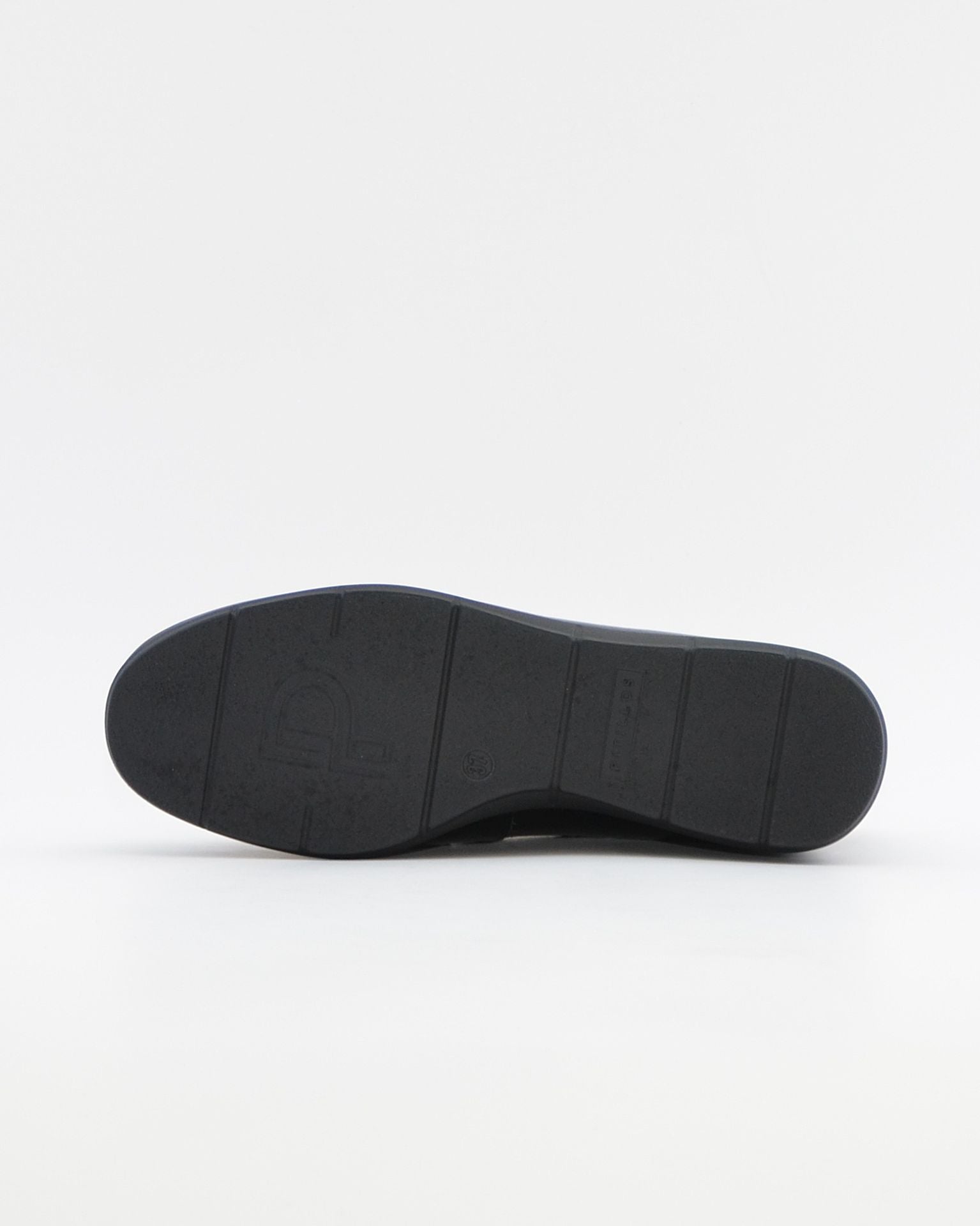 ZAPATO MUJER ANCHO ESPECIAL CON PLANTILLA EXTRAIBLE CHAROL NEGRO PITILLOS 11502
