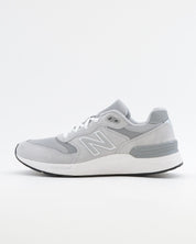 SNEAKERS NEW BALANCE M880 6HE ZAPATILLA DEPORTIVA HOMBRE COLOR GRIS FRESH FOAM