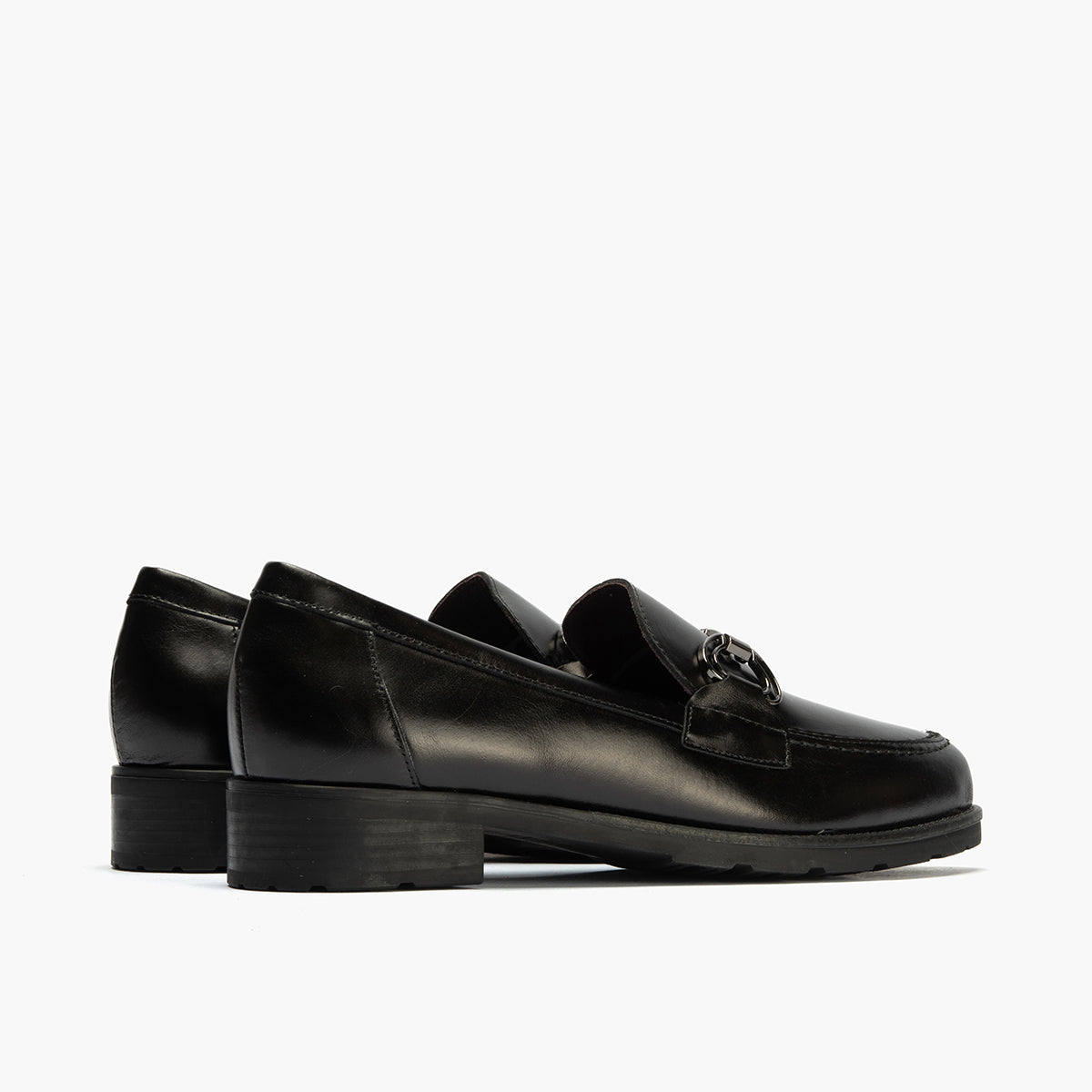 MOCASIN NEGRO PLANO ESTRIBO 10880