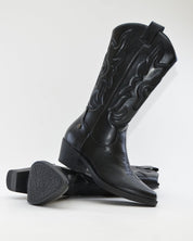BOTA COWBOY COLOR NEGRO CON CREMALLERA  XTI 143119