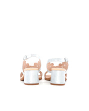 SANDALIA TACON MUJER COLOR PLATA METALIZADO 34209