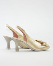ZAPATO SALON DESTALONADO COLOR DORADO ADORNO LAZO PITILLOS 11191 ORO