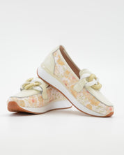 MOCASIN DEPORTIVO MUJER COLOR BEIGE BORDADO FLORES THE HAPPY MONK VANITY 011