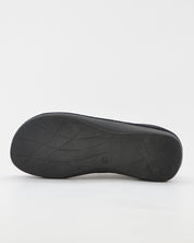 ZAPATILLAS DE CASA CERRADA HOMBRE SALVI 08D-000 DRAKO NEGRO LISO