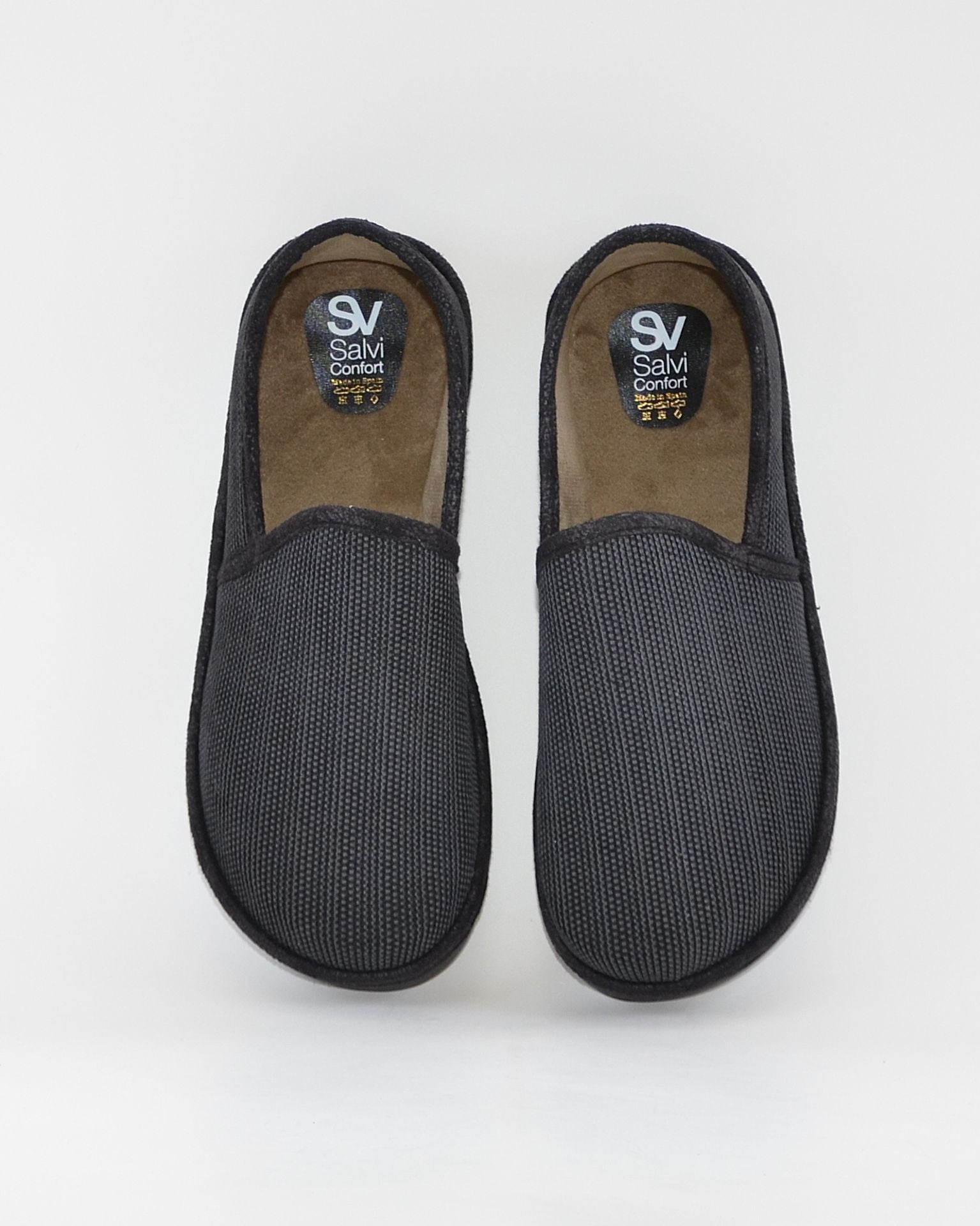 ZAPATILLAS DE CASA CERRADA HOMBRE SALVI 08D-000 DRAKO NEGRO LISO