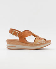 SNDALIA MUJER CUÑA COLOR CUERO PLANTA ACOLCHADA PAULA URBAN 35-710
