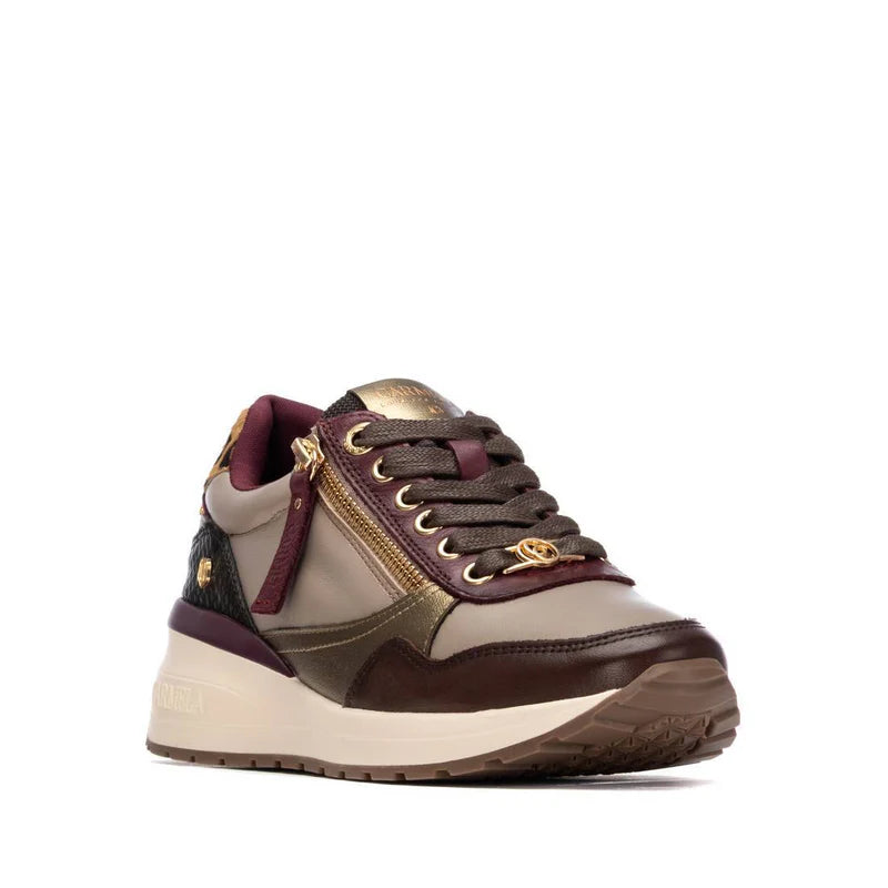 Zapatilla de mujer burdeos Carmela 16244206