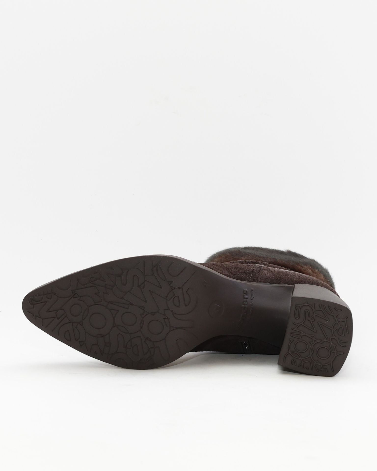 BOTIN TACON MUJER SERRAJE MARRON CHOCOLATE CON PELO WONDERS L-1605 TESTA