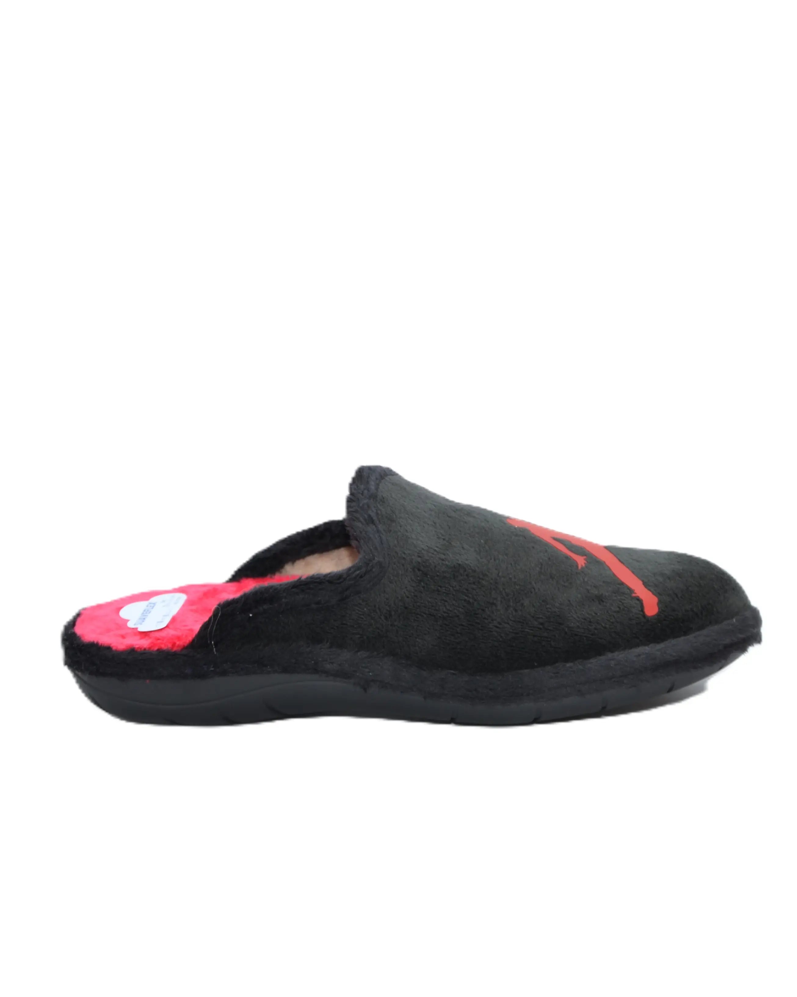 ZAPATILLAS CASA HOMBRE NEGRO JORDAN ROJO