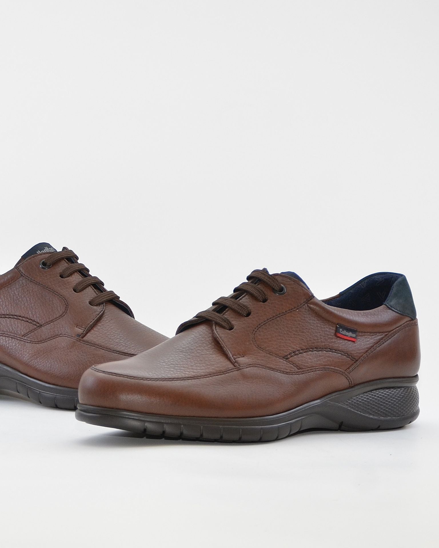 ZAPATO HOMBRE CORDON COLOR CALLAGHAN MARRON 12700 SUELA EXTRALIGHT