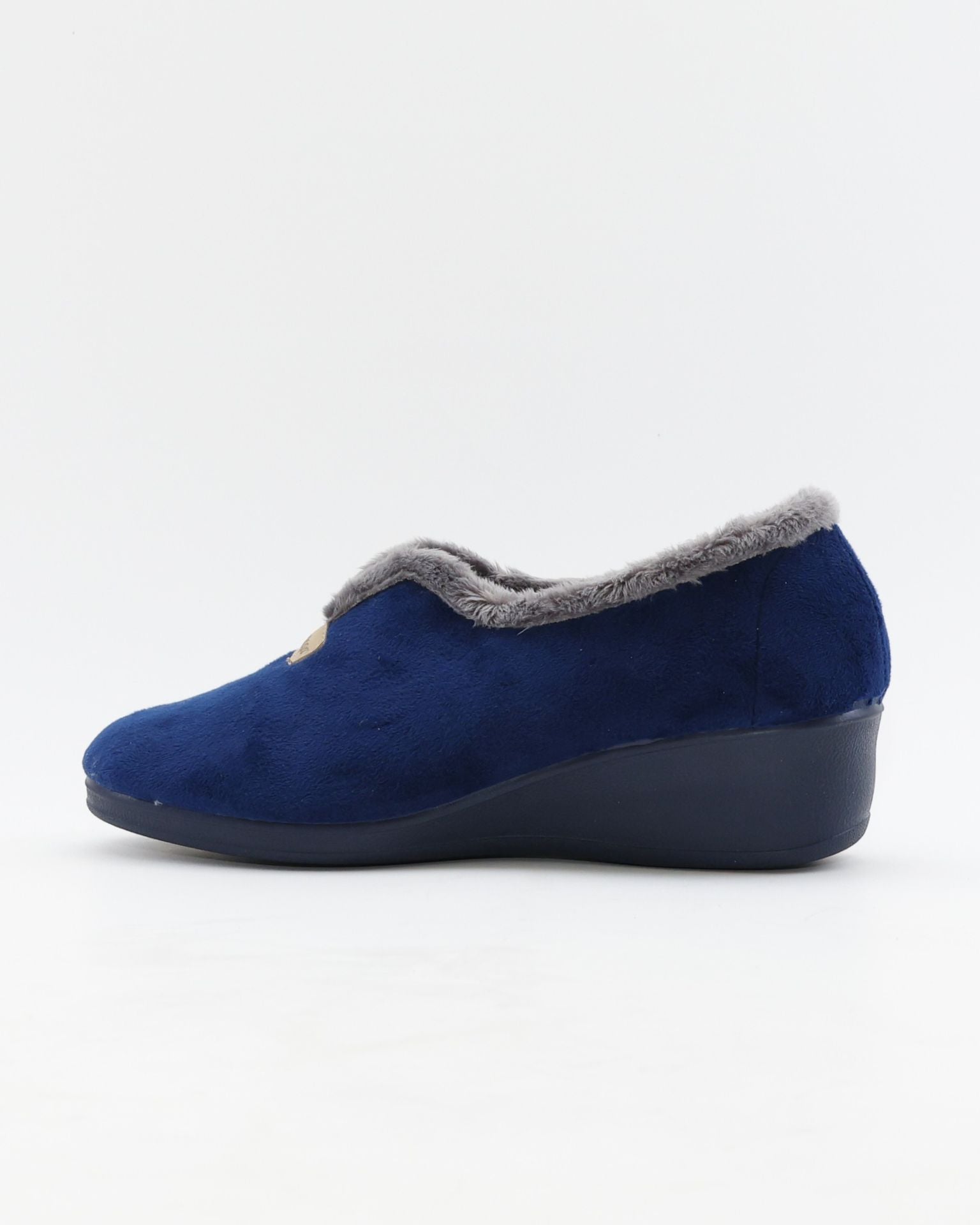 ZAPATILLA MUJER CERRADA CON CUÑA COLOR AZUL MARINO J.ORTEGA 1840