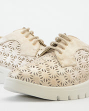 ZAPATO CASUAL MUJER CON CORDONES PITILLOS 11091 DORADO PLANTILLA EXTRAÍBLE