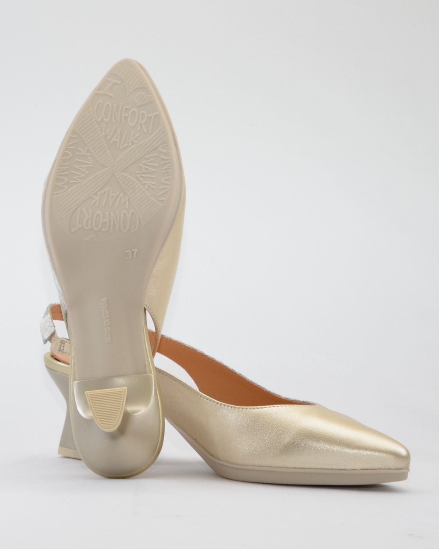 ZAPATO DE VESTIR MUJER DORADO TACON BAJO DESIREE MACA 8 ORO