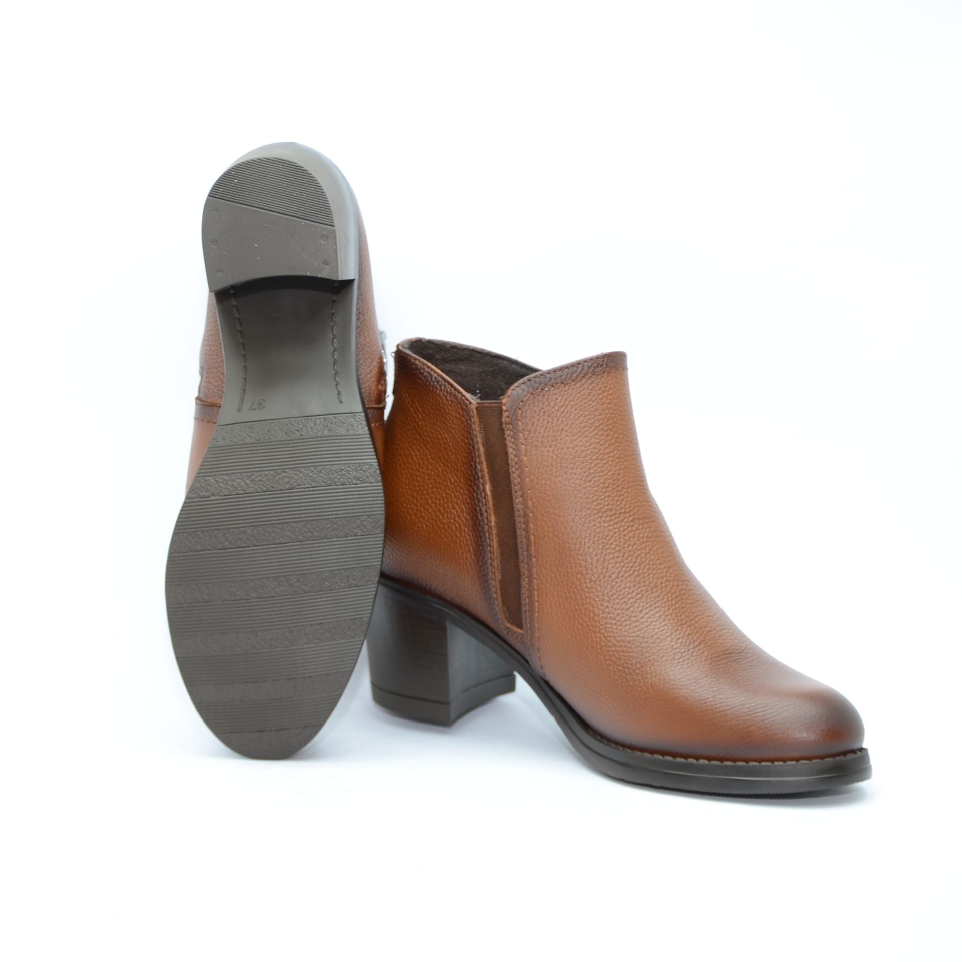 BOTIN TACON CUADRADO CIERVO CUERO 8816