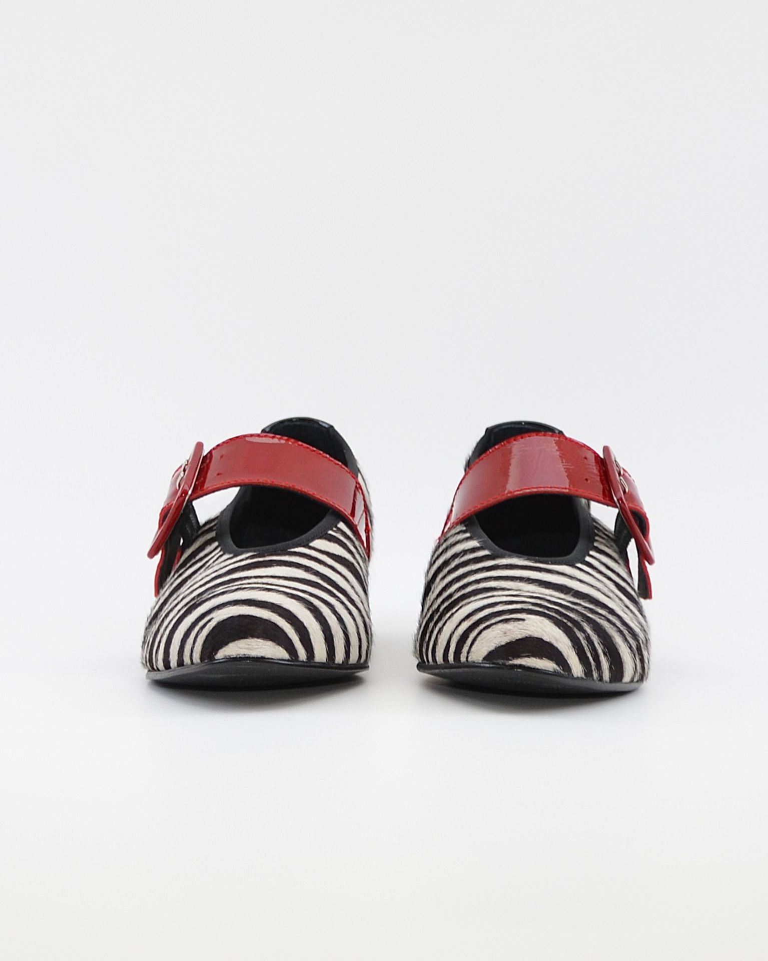 MERCEDITAS MUJER ANIMAL PRINT CEBRA CHAROL ROJO CON CORREA Y HEBILLA LACOMBA CLOVE