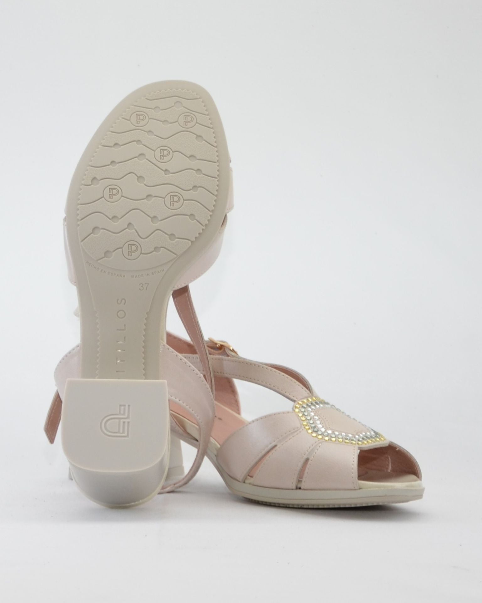 SANDALIA VESTIR TACON CUADRADO COLOR NUDE ADORNO DORADO PITILLOS 11215