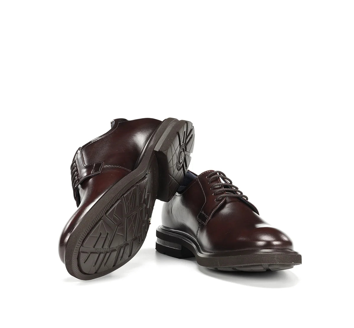 ZAPATO HOMBRE FLUCHOS COLOR MARRON LISO CON CORDONES F0631 BELGAS