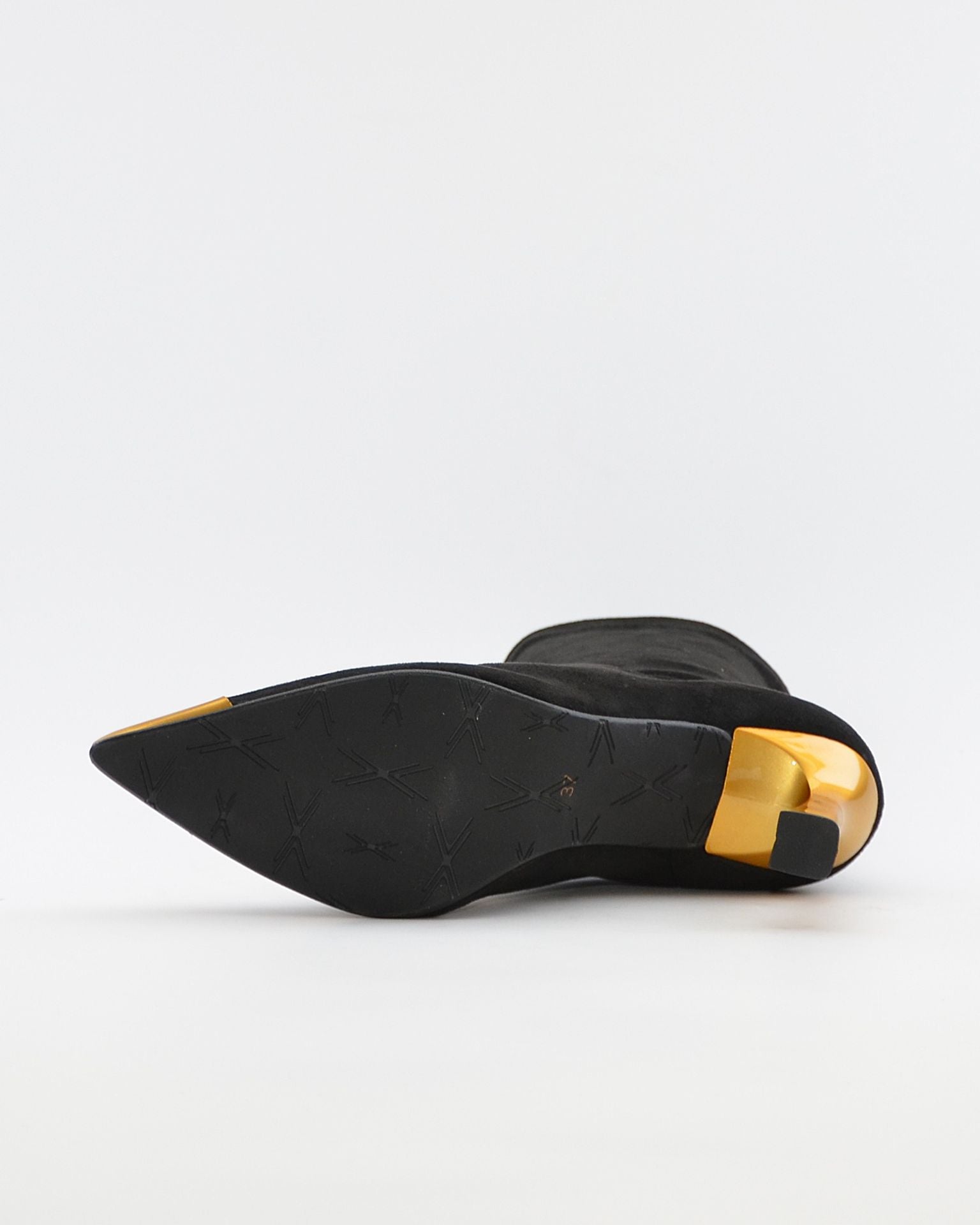 BOTA MEDIA CAÑA LYCRA MUJER COLOR NEGRO DETALLES DORADOS DANIELA VEGA 2880 ANTE STRECH
