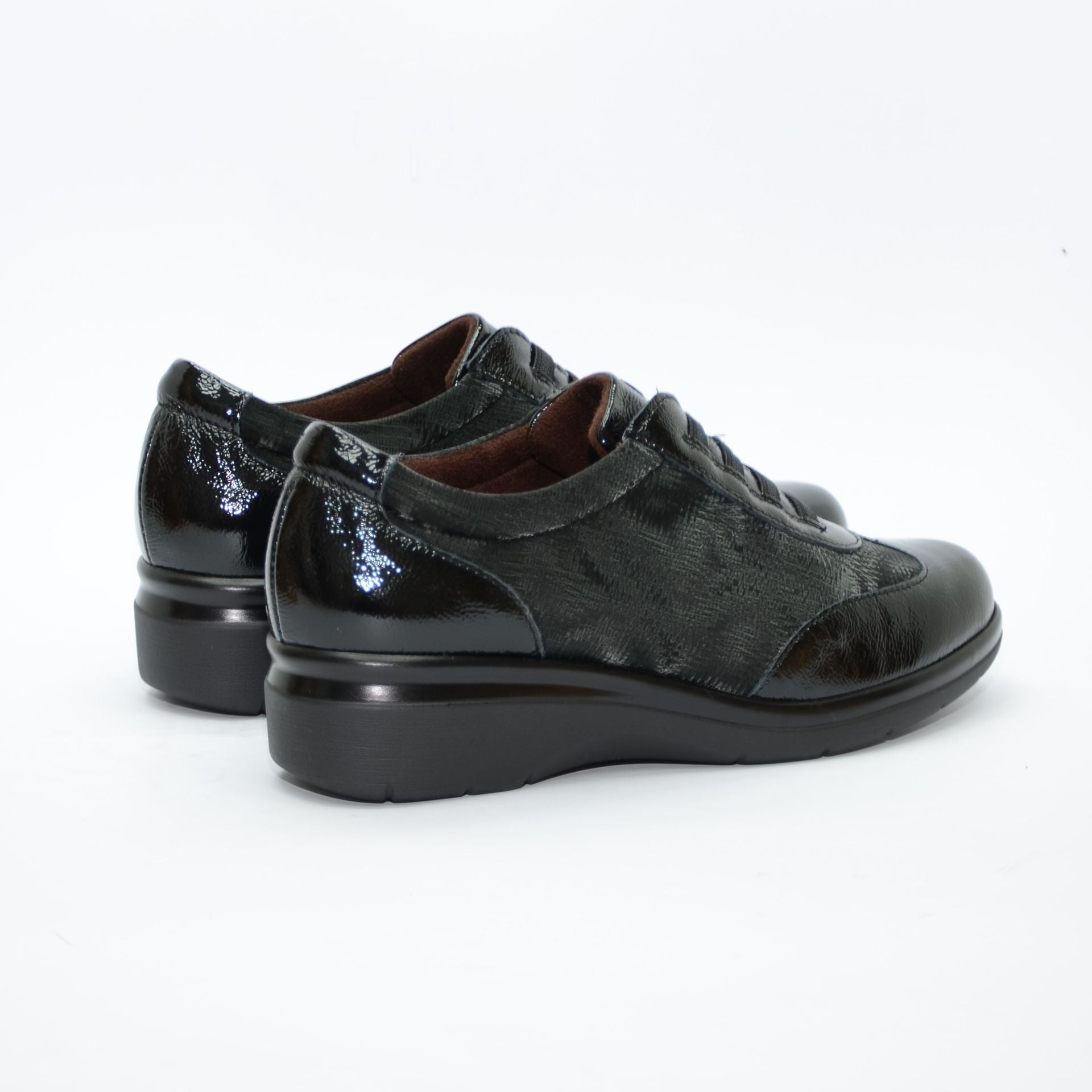 ZAPATO ANCHO ESPECIAL GOMAS NEGRO 10722
