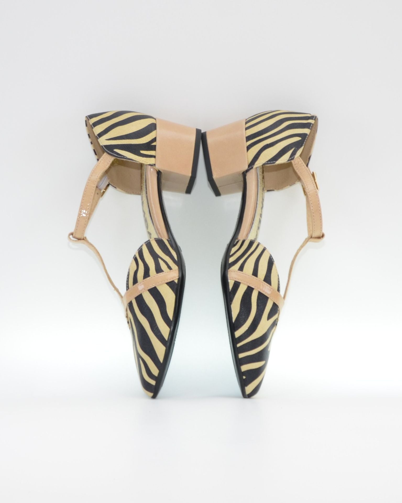 ZAPATO MUJER ABIERTO EN EL LATERAL PIEL ANIMAL PRINT CEBRA LACOMBA GERANIUM