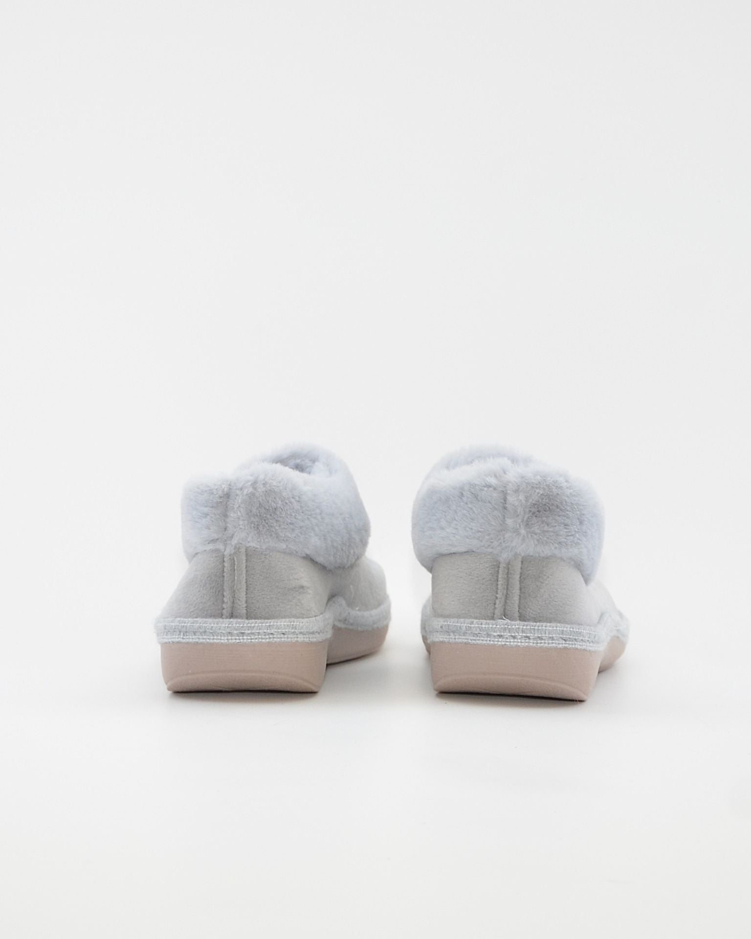 ZAPATILLAS DE CASA MUJER CERRADA SALVI 24L-002 GRIS PERLA