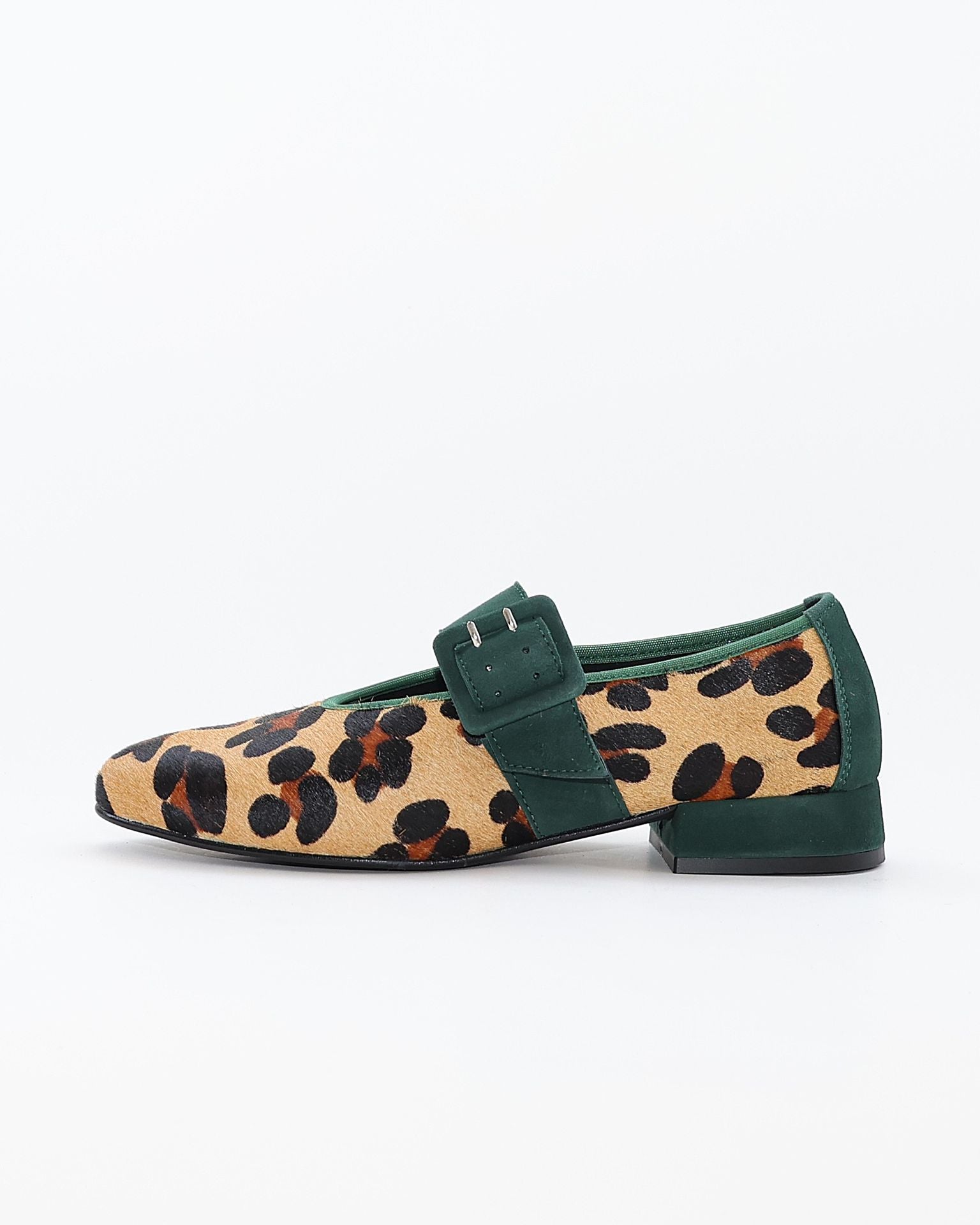 MERCEDITAS MUJER ANIMAL PRINT TIGRE ANTE VERDE CON CORREA Y HEBILLA LACOMBA CYPRES