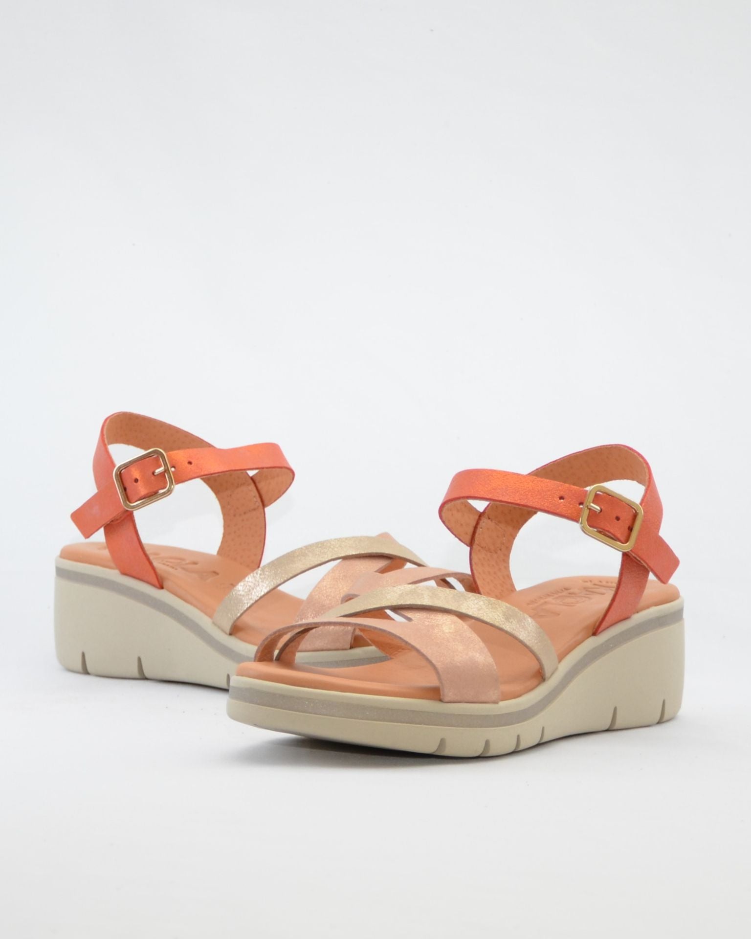 SANDALIA CUÑA MUJER MULTI METALIZADA SALMON KAOLA 3331