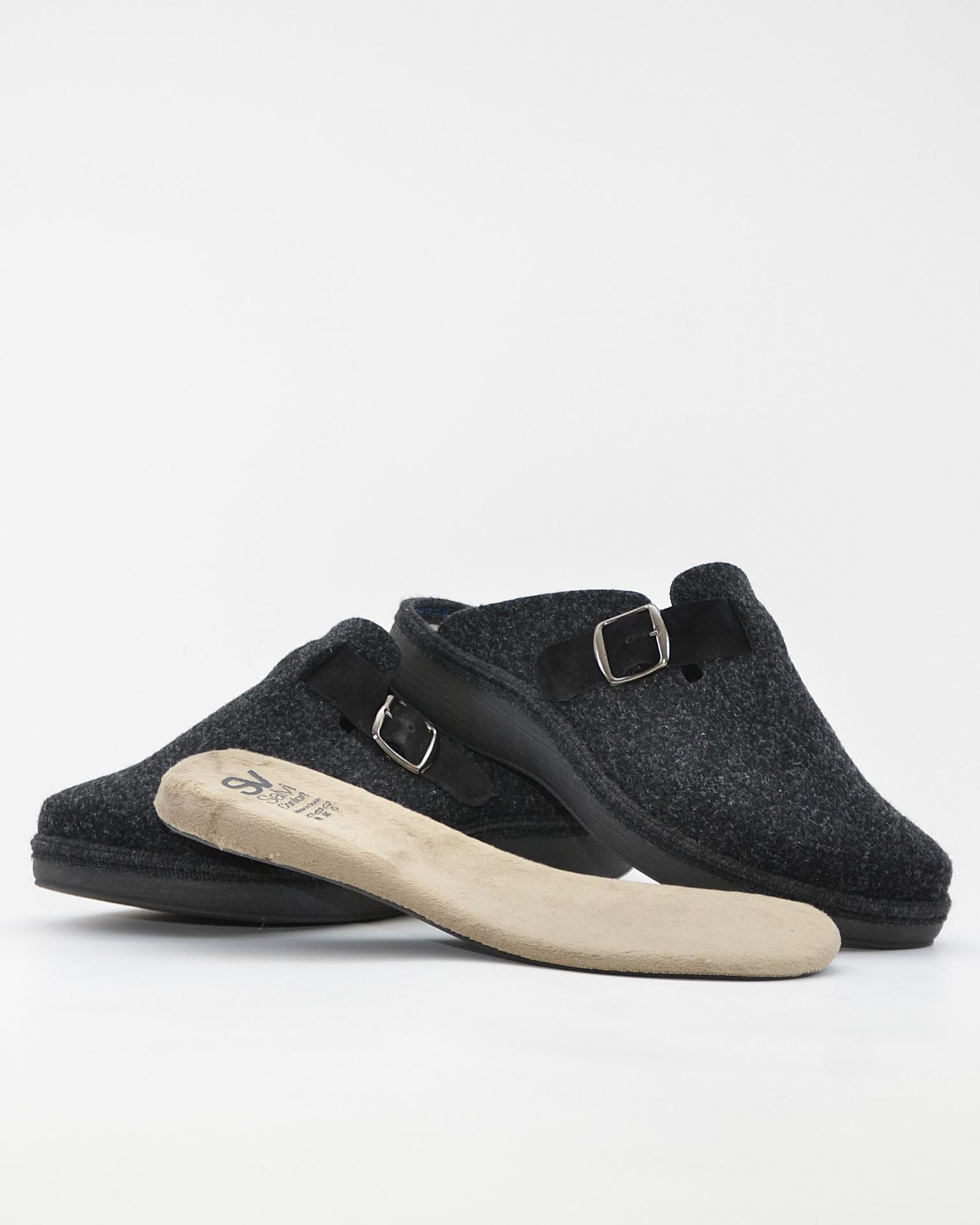ZAPATILLAS DE CASA HOMBRE CON HEBILLA SALVI 41L-000 ELFO NEGRO