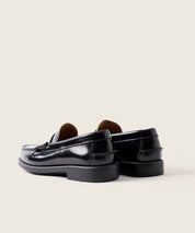MOCASIN COSIDO A MANO NEGRO ANTIFAZ 100 PISO DE GOMA