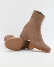 BOTIN LYCRA MUJER COLOR TAUPE LACOMBA ALMOND