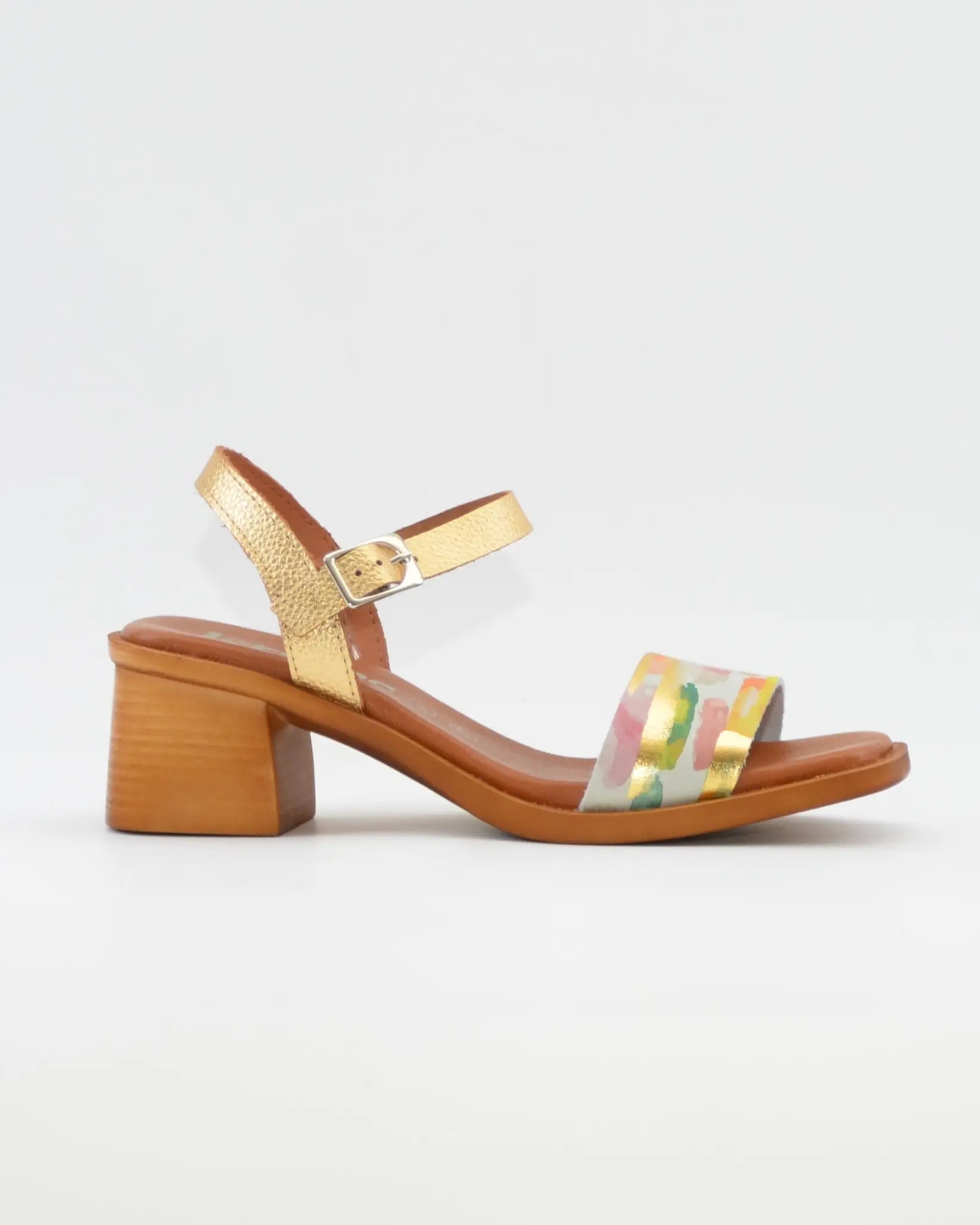 SANDALIA MUJER TACON MEDIO PLANTA DE GEL COLOR DORADO ACUARELA JORDANA 2290