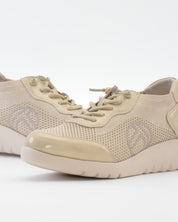 ZAPATO DE CORTE DEPORTIVO MUJER CON CUÑA Y CORDON ELASTICO TREINTAS L4569 BEIGE