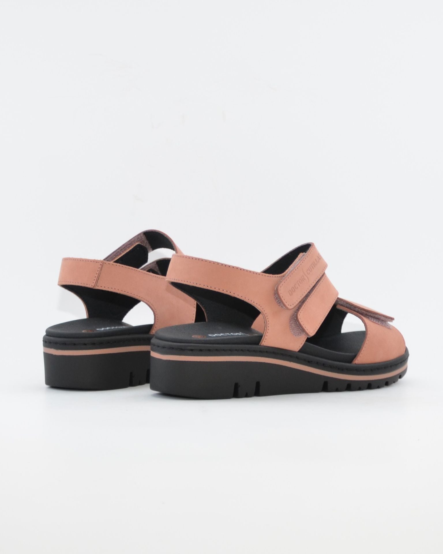 SANDALIA TRES VELCROS PLANTILLA EXTRAIBLE COLOR SALMON ANCHO ESPEIAL