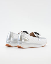MOCASIN DEPORTIVO MUJER RAFIA BLANCO PLATA ADORNO CADENA THE HAPPY MONK VANITY 011