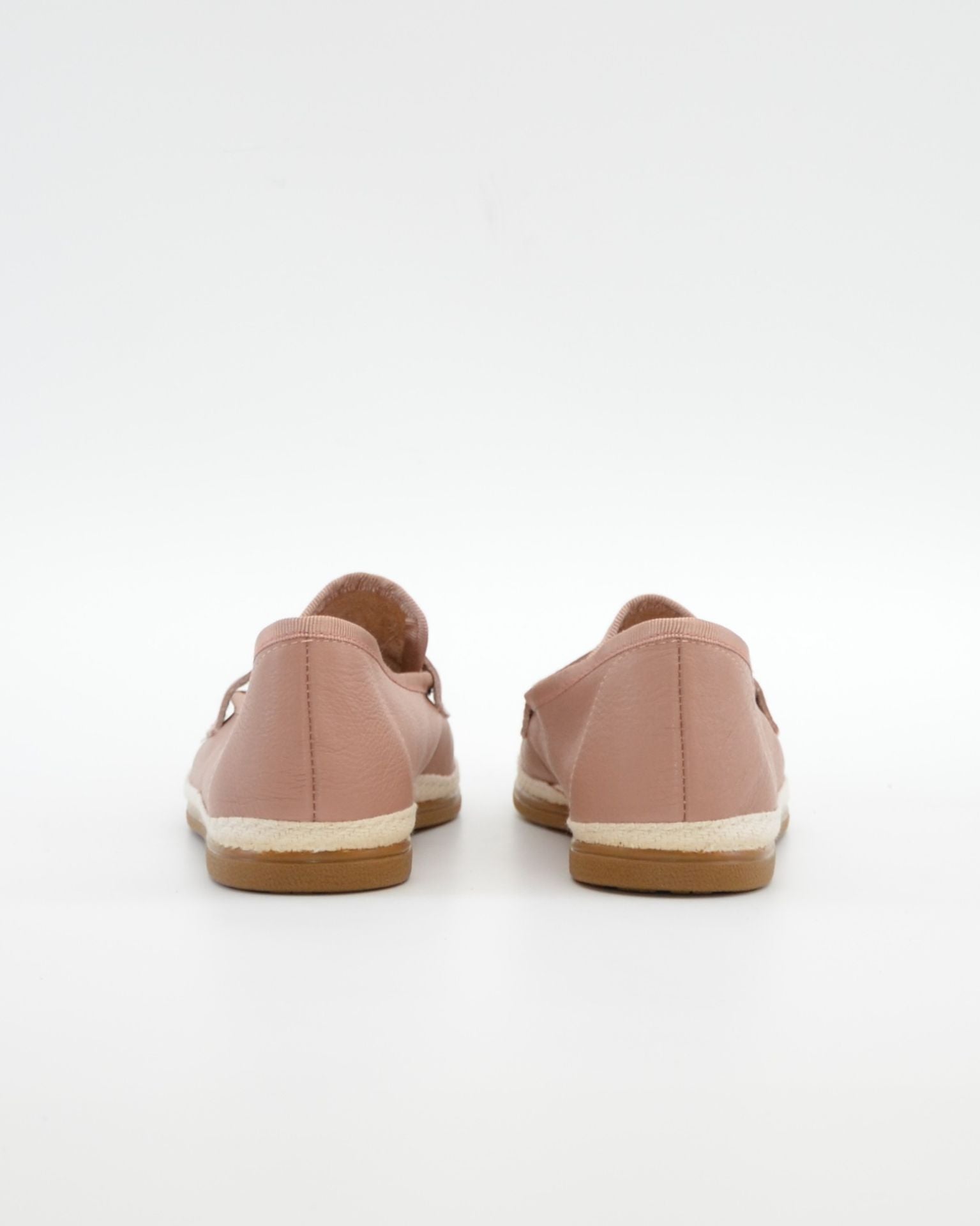 MOCASINES EN PIEL COLOR MAQUILLAJE MACARENA RANIA 85