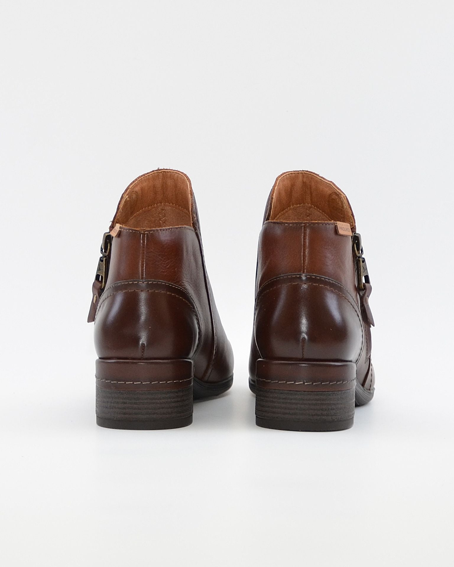 BOTIN MUJER TACON BAJO COLOR CUERO PIKOLINOS MALAGA W6W-8648
