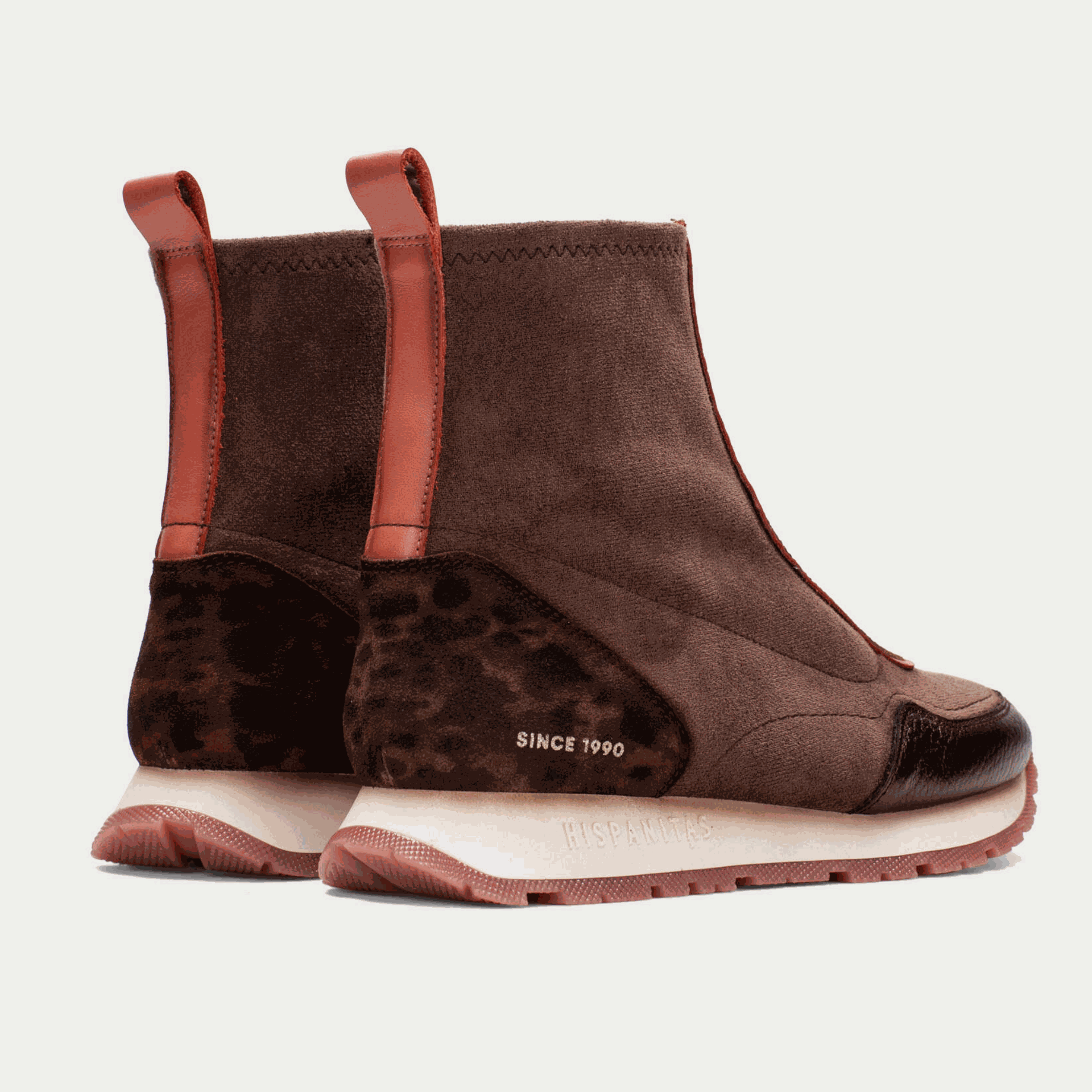 BOTIN DEPORTIVO CREMALLERA AVELLANA HI254354