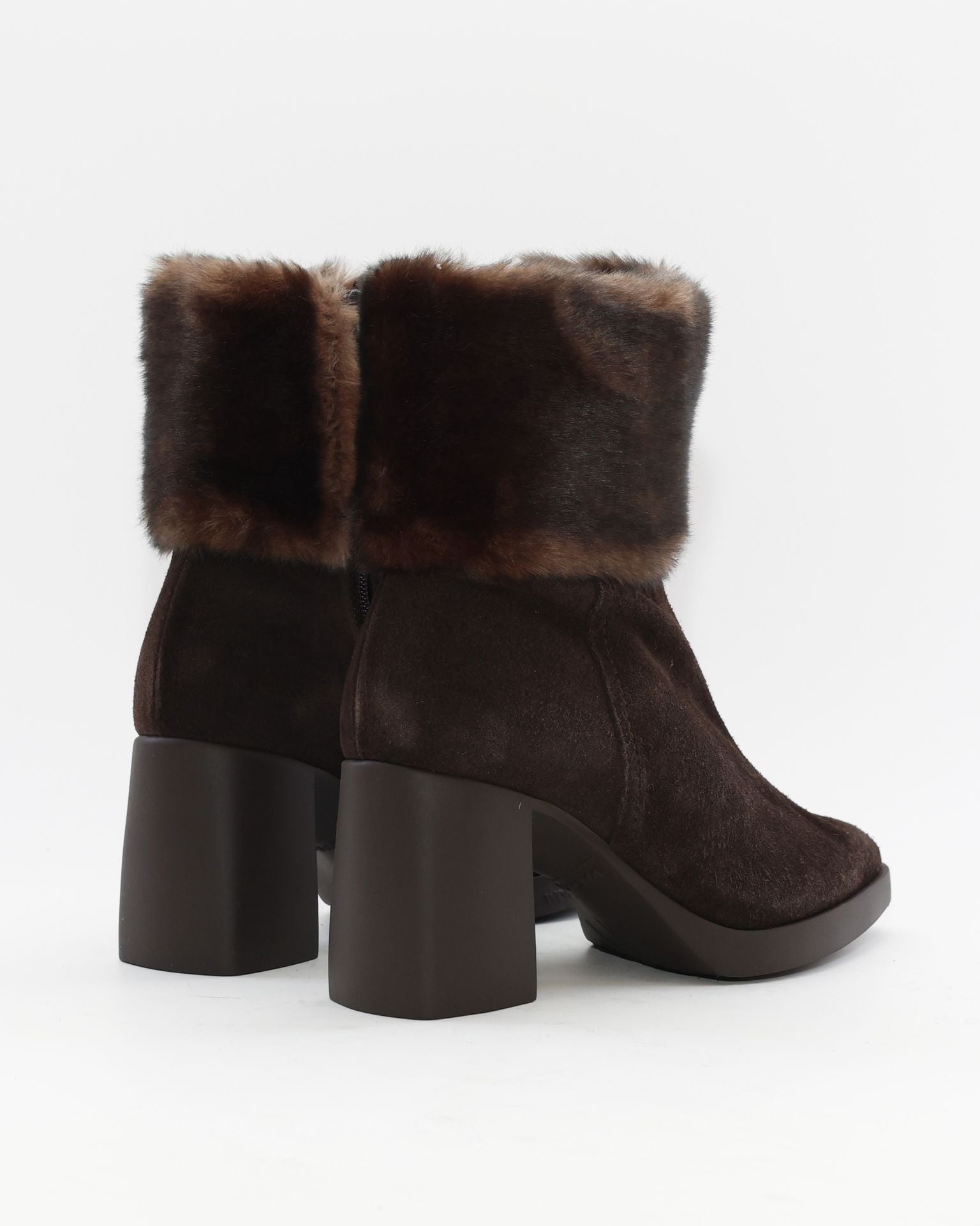 BOTIN TACON MUJER SERRAJE MARRON CHOCOLATE CON PELO WONDERS L-1605 TESTA