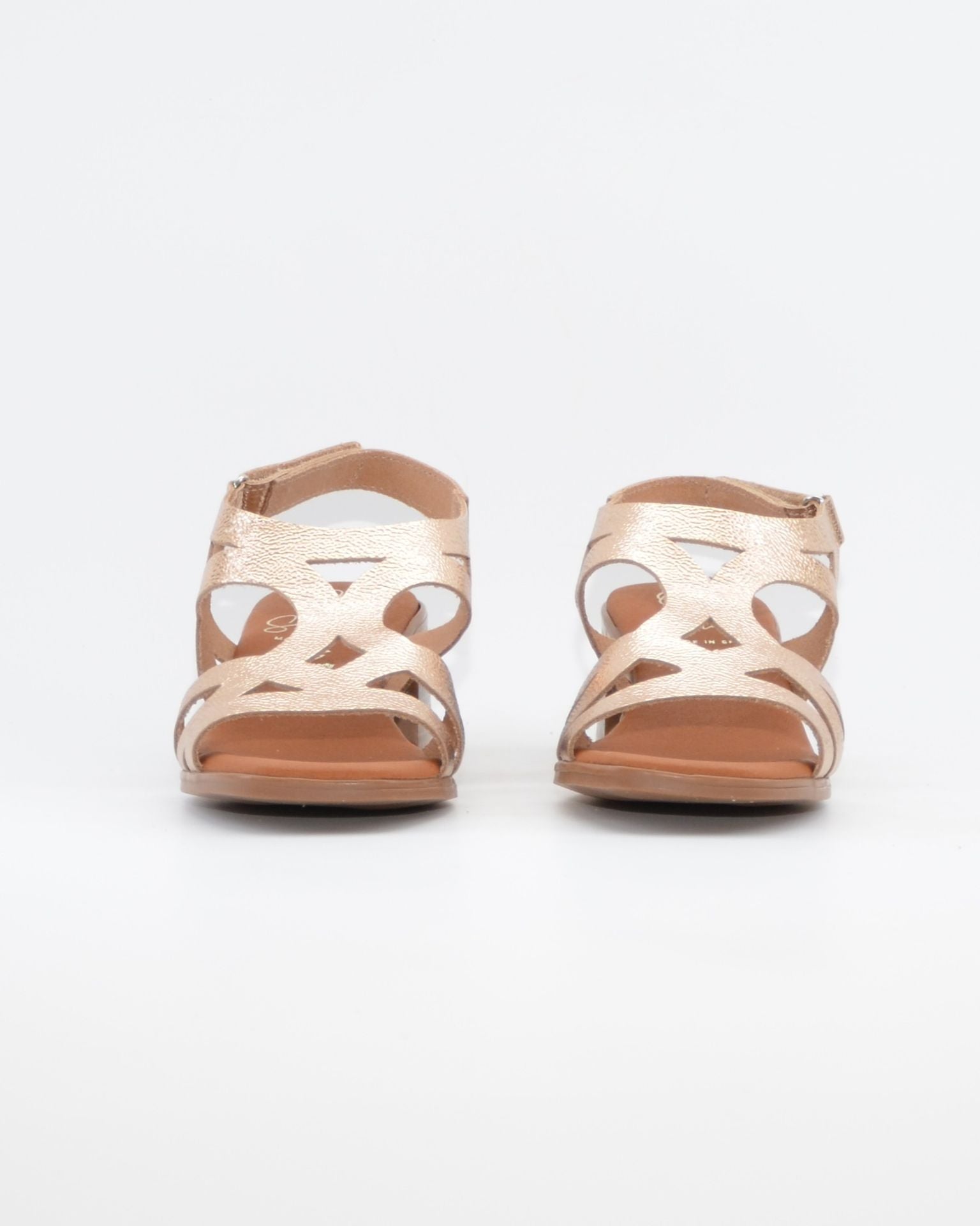 SANDALIA MUJER PLATINO TACON BAJO PLANTA DE GEL OH MY SANDALS 5992 CAVA