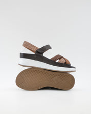 SANDALIA TRENZADA PLANTILLA EXTRAIBLE MUJER  ANCHO ESPECIAL COLOR MULTI CAOBA PIE SANTO 260425