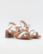 SANDALIA MUJER COLOR PLATA TACON PLANTA DE GEL OH MY SANDALS 5905