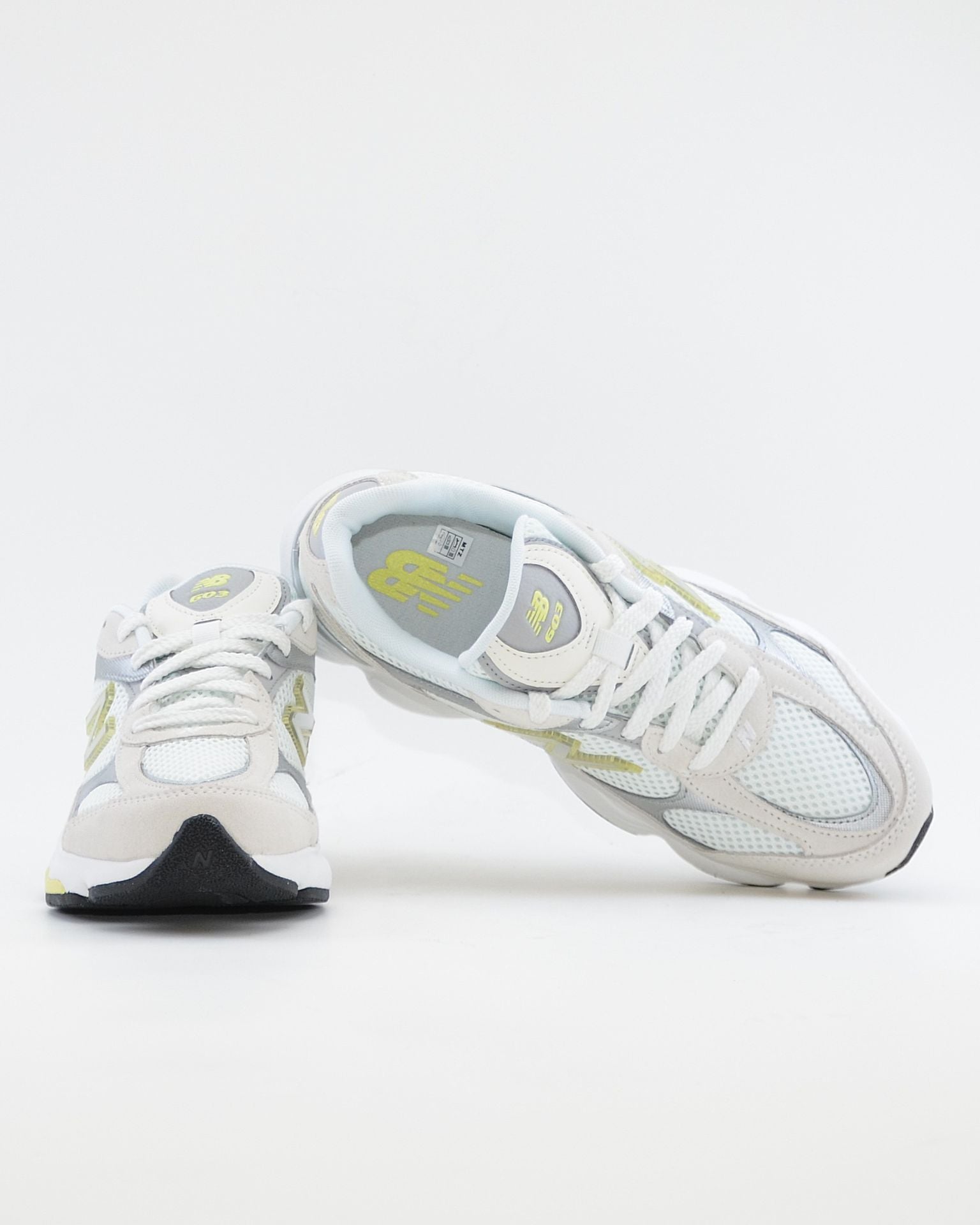 SNEAKERS NEW BALANCE W603 9DJ ZAPATILLAS MUJER COLOR BEIGE PLATA