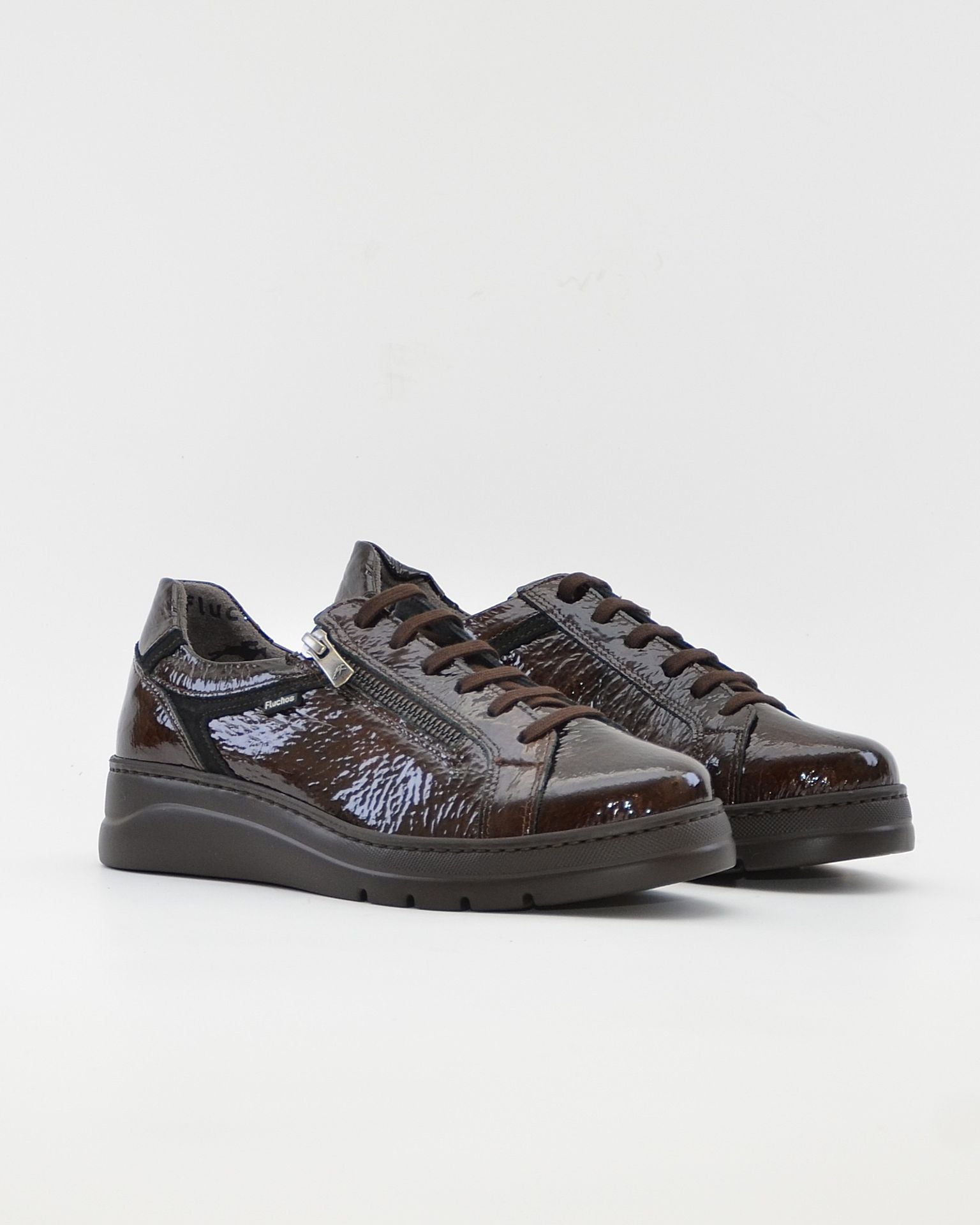 ZAPATO CASUAL MUJER PLANO FLUCHOS POMPASF1666 CHAROL CAFÉ